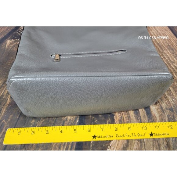 Coach Abby Duffle Gray Pebble Leather F31507 Crossbody Shoulder Purse Excellent - Picture 6 of 10